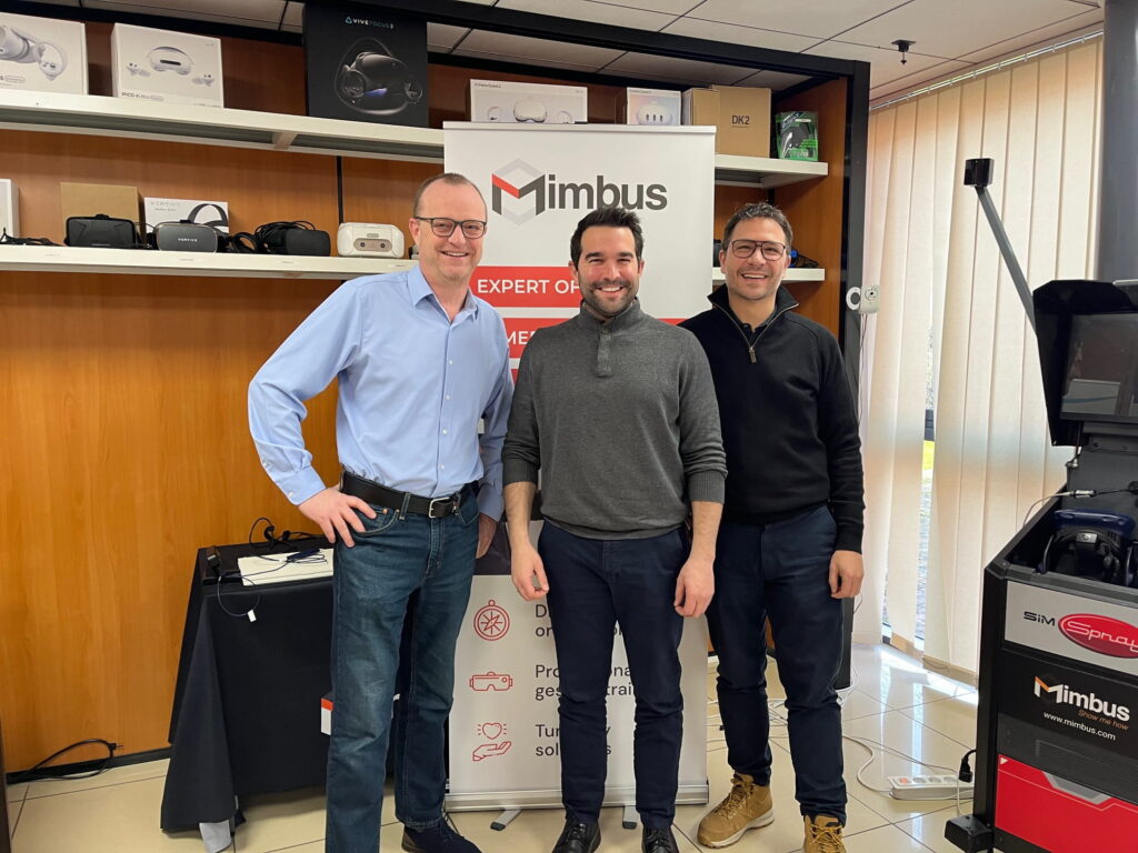 Virtualware is partnering with MIMBUS to enter the French market. 2 Laurent Da Dalto (Mimbus), David Moreno (Virtualware), Eric Pommier (Mimbus)